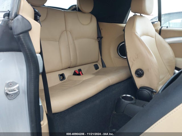 2010 MINI COOPER S WMWMS3C52ATY51167 Photo 7