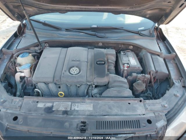 1VWAP7A3XEC028375 Volkswagen Passat 2.5l S