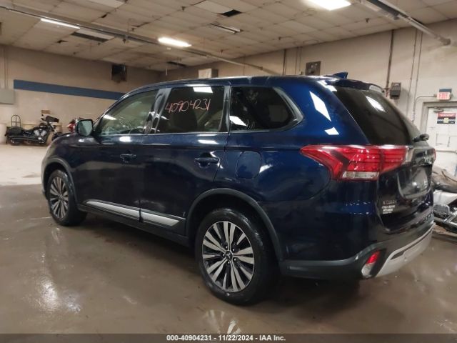 JA4AZ3A33KZ041915 Mitsubishi Outlander Se