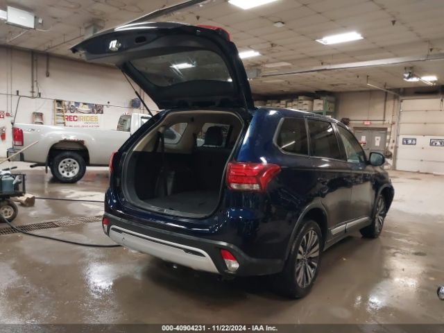 JA4AZ3A33KZ041915 Mitsubishi Outlander Se