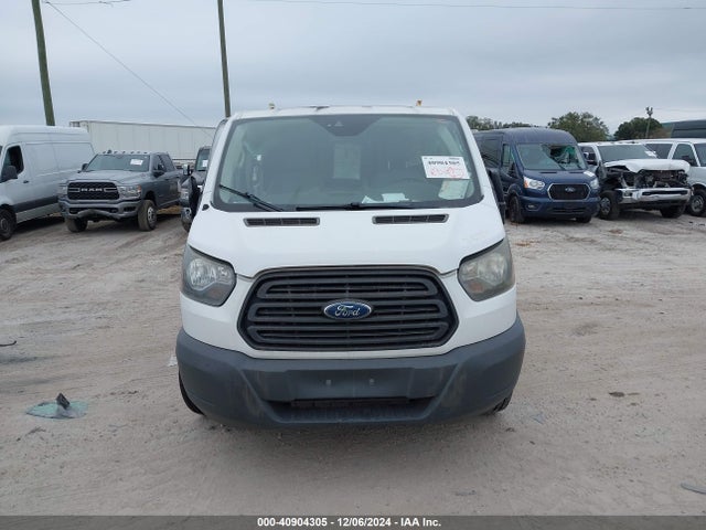 Ford Transit-150 2017 1FTYE1YM2HKA68270 Image 13