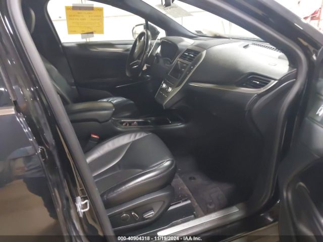 5LMTJ2DH7HUL46663 Lincoln MKC SELECT