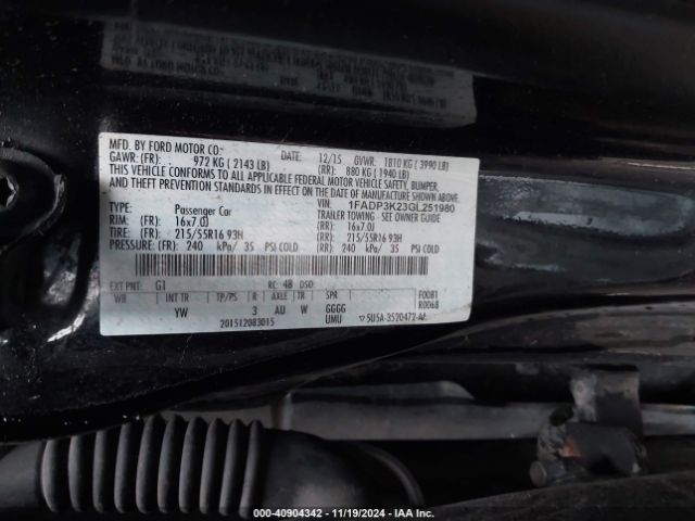 1FADP3K23GL251980 Ford FOCUS SE
