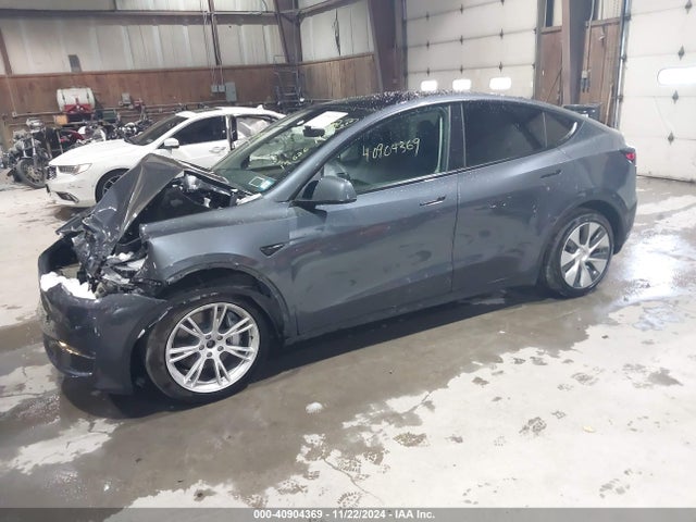 2023 TESLA MODEL Y 7SAYGAEE1PF674004 Photo 1