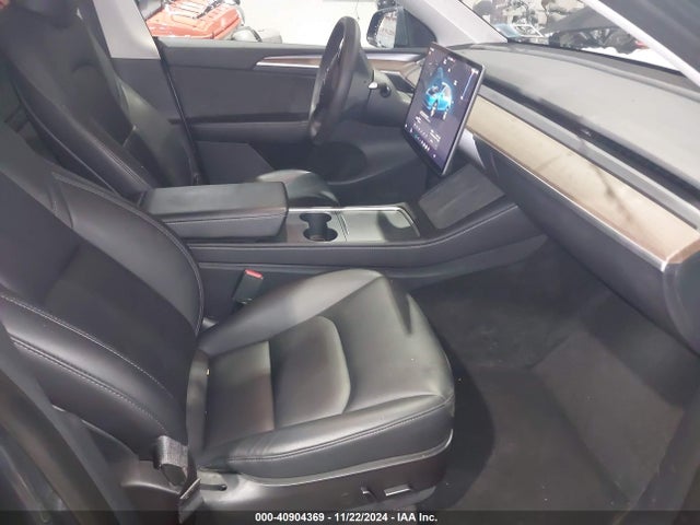 2023 TESLA MODEL Y 7SAYGAEE1PF674004 Photo 4