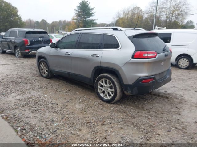 1C4PJLCS8FW636777 Jeep Cherokee Latitude