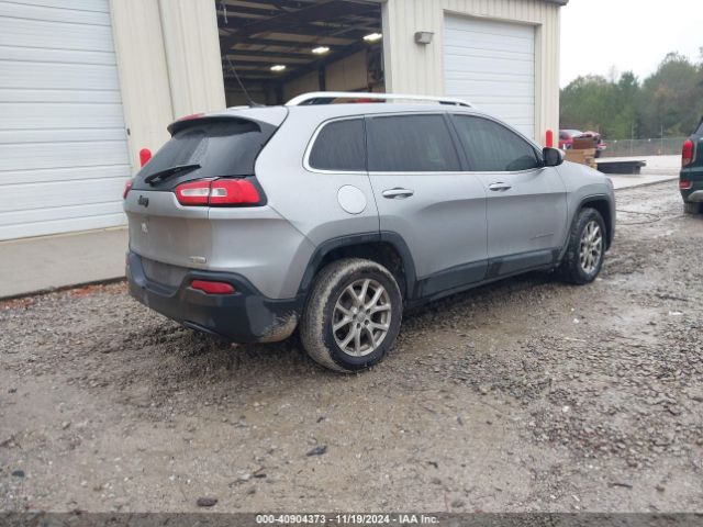1C4PJLCS8FW636777 Jeep Cherokee Latitude