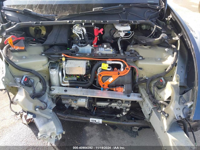 2024 TESLA MODEL Y 7SAYGDED8RF008642 Photo 9