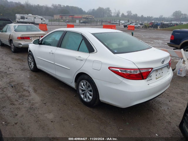 Toyota CAMRY LE 2017 4T1BF1FK5HU675347 Image 3