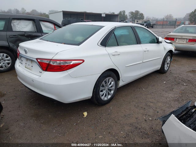 Toyota CAMRY LE 2017 4T1BF1FK5HU675347 Image 4