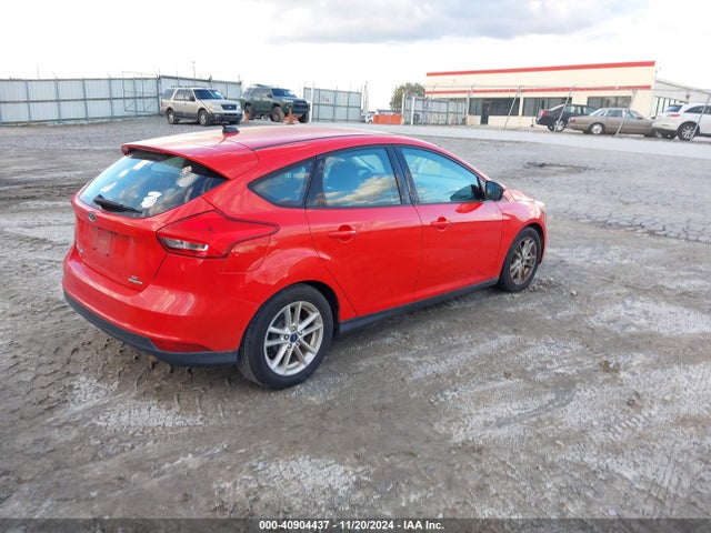 Ford FOCUS SE 2015 1FADP3K24FL307990 Image 4