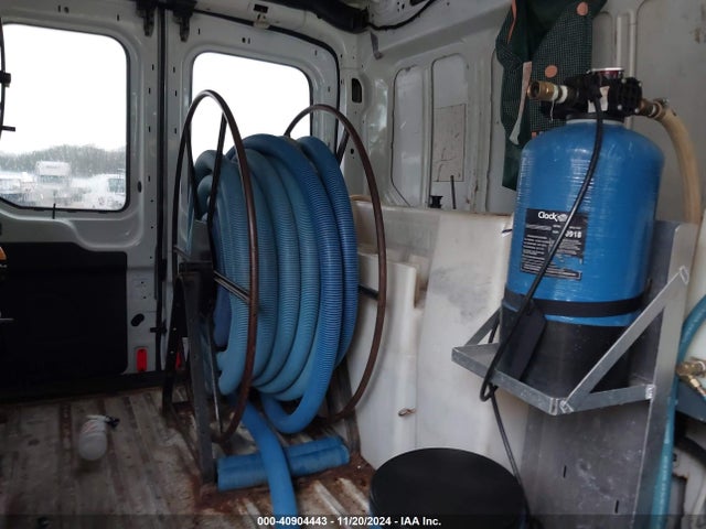 Ford Transit-250 2015 1FTNR2CM9FKA48695 Image 20