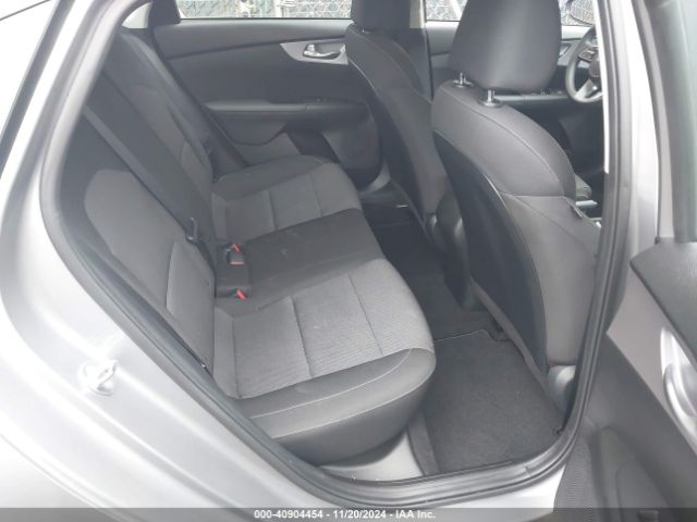 3KPF24AD7RE696468 KIA Forte Lxs
