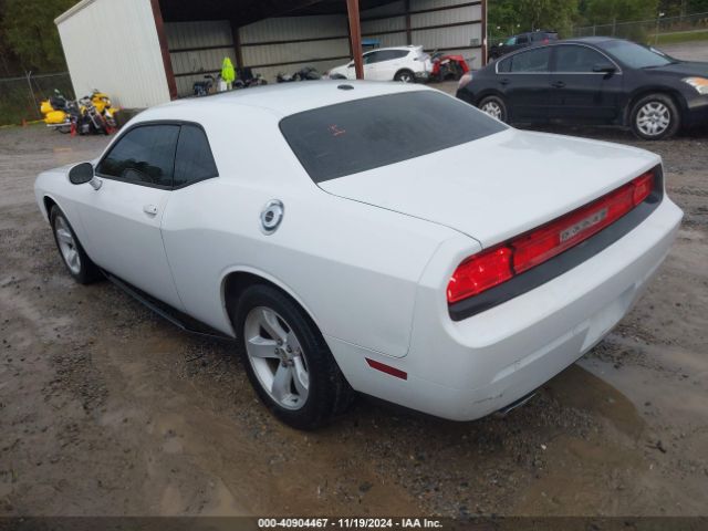 2C3CDYAGXEH311244 Dodge Challenger Sxt Plus