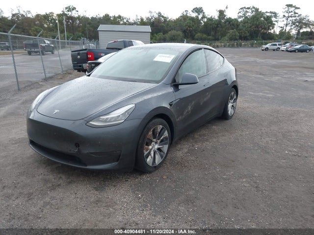 2021 TESLA MODEL Y 5YJYGDEE2MF068768 Photo 1