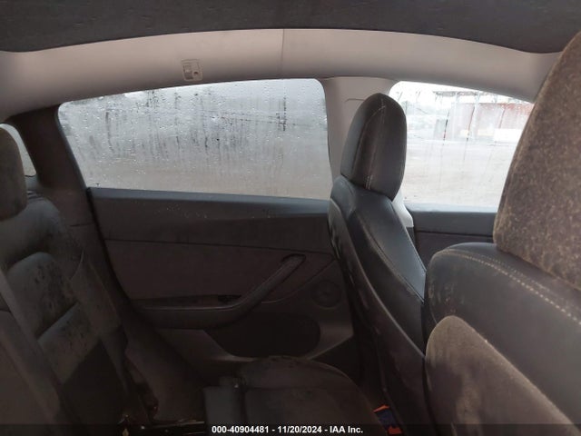 2021 TESLA MODEL Y 5YJYGDEE2MF068768 Photo 7
