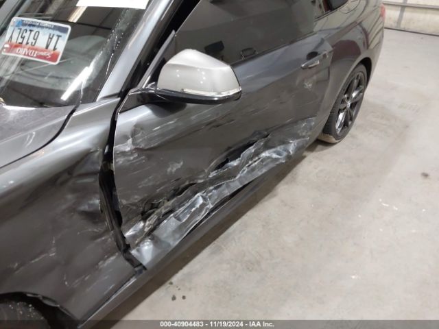 WBA2L1C36HV666643 BMW M240i