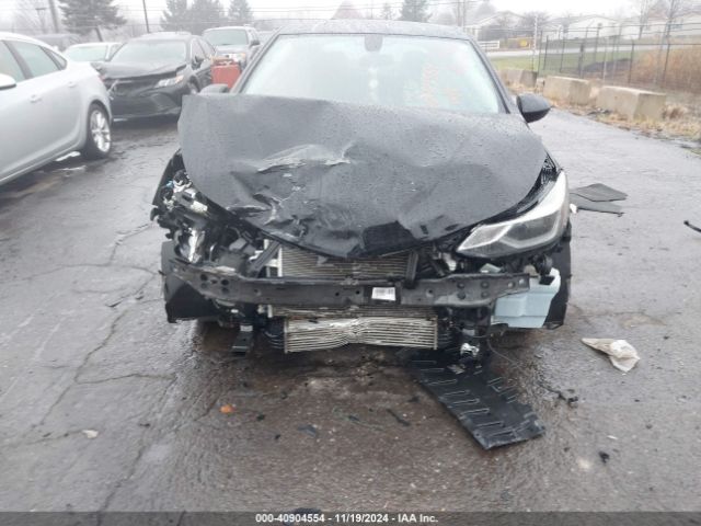 1G1BE5SM2J7112694 Chevrolet Cruze Lt Auto