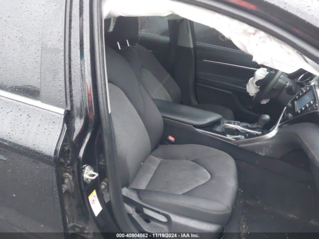 4T1B31HK6JU508250 Toyota Camry Hybrid Le