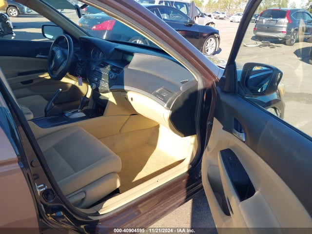 Продаж на аукціоні авто 2011 Honda Accord 2.4 Lx, vin: 1HGCP2F3XBA069122, номер лоту: 40904595