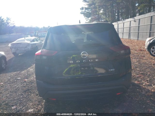 5N1AT3ABXMC753631 Nissan Rogue S Intelligent Awd