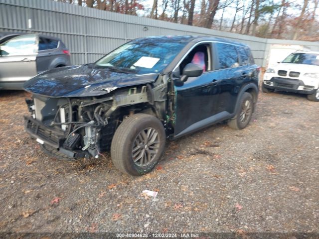 5N1AT3ABXMC753631 Nissan Rogue S Intelligent Awd