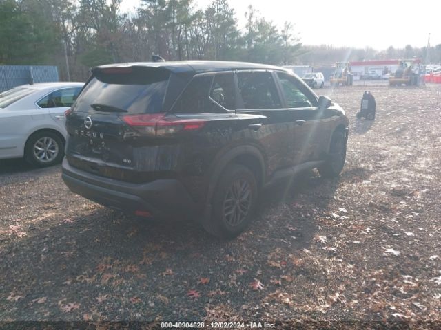 5N1AT3ABXMC753631 Nissan Rogue S Intelligent Awd