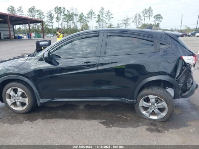 3CZRU6H30KG732117 Honda HR-V LX