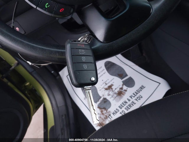 KIA SOUL + 2016 KNDJP3A53G7819842 Image 11