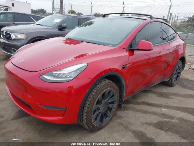 2021 TESLA MODEL Y 5YJYGDEE7MF088398 Photo 1