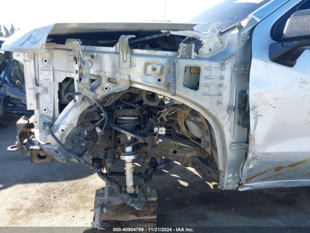 3GCUYEET2MG190797 Chevrolet Silverado 1500 4wd  Short Bed Rst