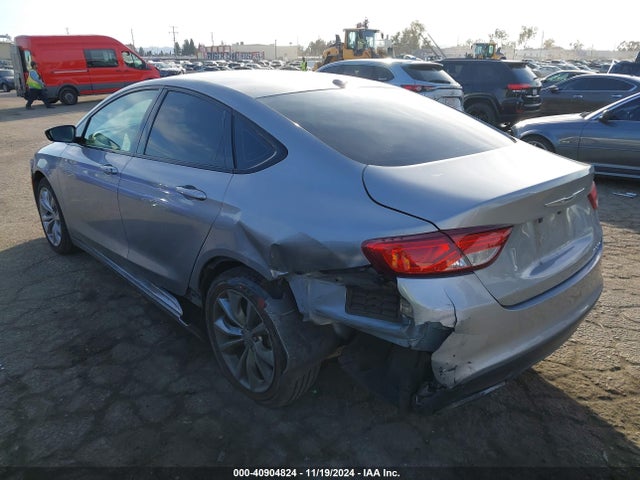 Chrysler 200 S 2015 1C3CCCBB8FN650604 Image 3