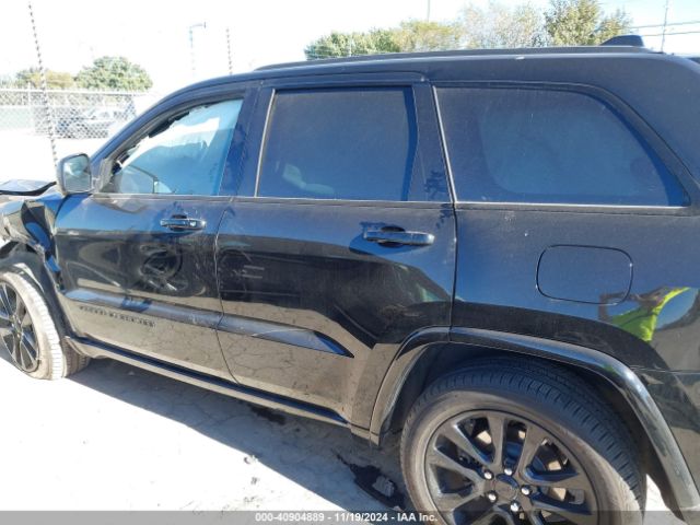 1C4RJEAG2HC868072 Jeep Grand Cherokee Altitude 4x2