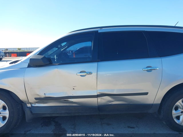 Chevrolet Traverse Ls 2015 1GNKRFED6FJ380839 Image 14