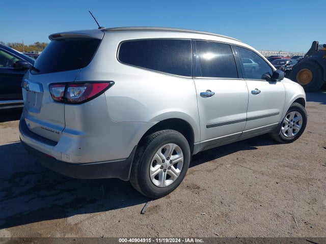 Chevrolet Traverse Ls 2015 1GNKRFED6FJ380839 Image 4