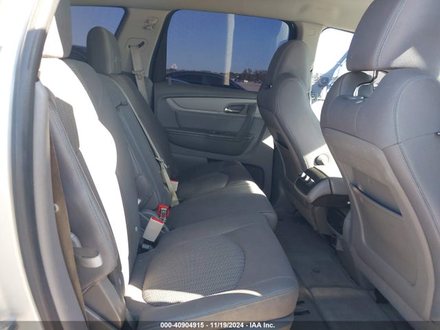 Chevrolet Traverse Ls 2015 1GNKRFED6FJ380839 Image 8