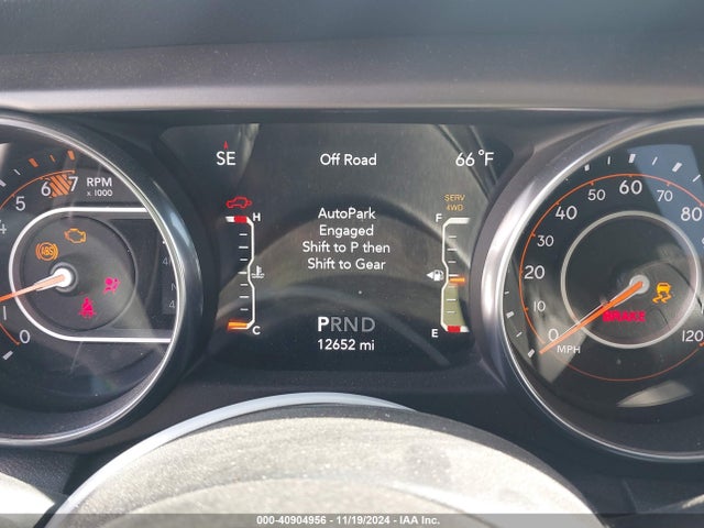 1C4HJXAN6KW682756 Jeep 2019