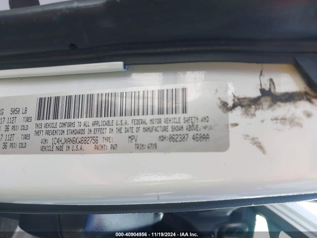 1C4HJXAN6KW682756 Jeep 2019