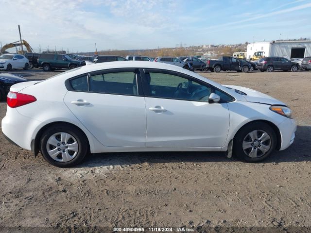 KNAFX4A69F5389892 KIA FORTE LX