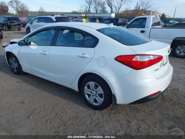 KNAFX4A69F5389892 KIA FORTE LX