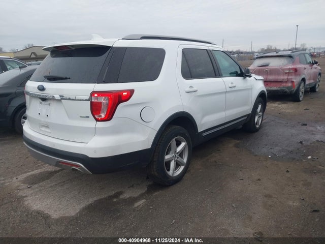 Ford EXPLORER XLT 2016 1FM5K8D84GGD17551 Image 4