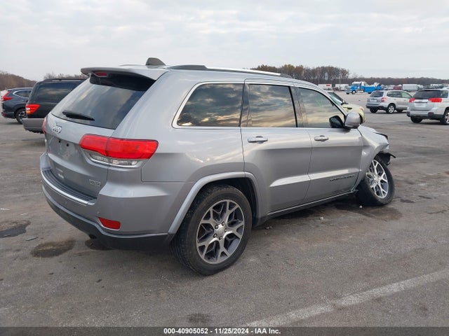 1C4RJFBG7JC252362 Jeep Grand Cherokee Sterling Edition 4x4