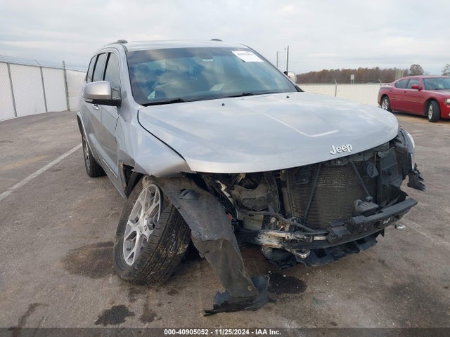 1C4RJFBG7JC252362 Jeep Grand Cherokee Sterling Edition 4x4