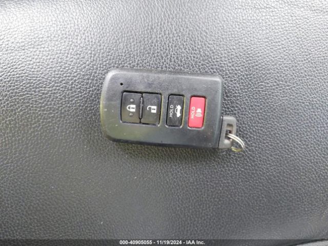 2T1BURHE0GC737586 Toyota Corolla S Premium