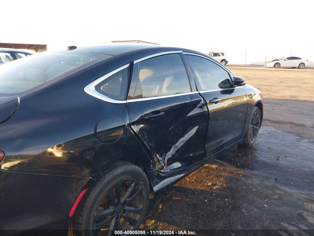 1C3CCCAB8FN724055 Chrysler 200 Limited