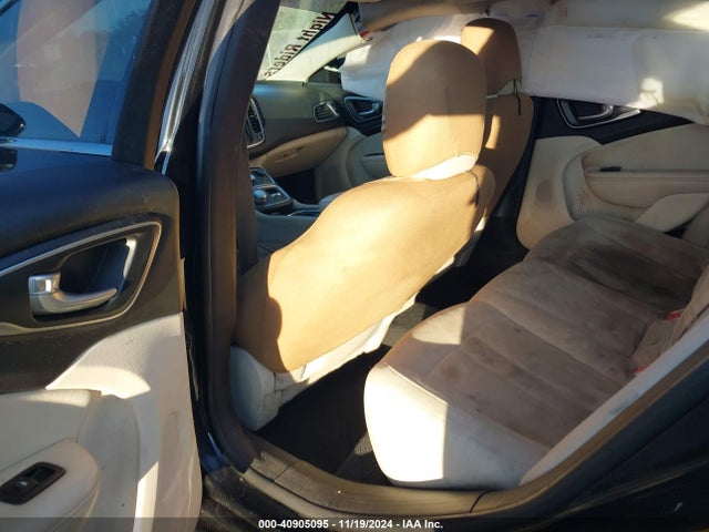 1C3CCCAB8FN724055 Chrysler 200 Limited