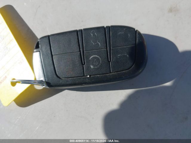 1C3CCCCG5FNS15266 Chrysler 200 C