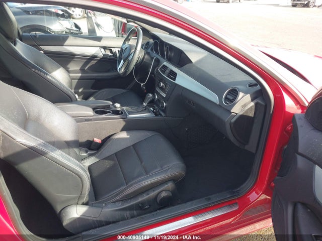 WDDGJ4HB2FG416193 Mercedes-Benz C 250