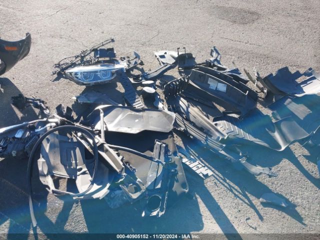 WBA8B9C56JEE82597 BMW 330I