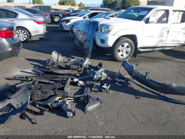WBA8B9C56JEE82597 BMW 330I